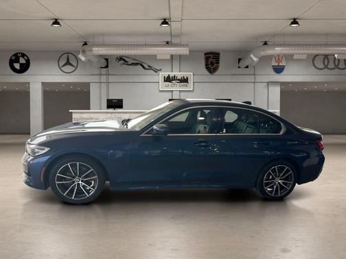2021 BMW 330e Base
