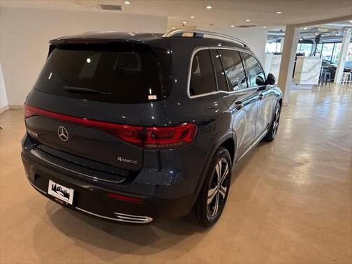 2022 Mercedes-Benz EQB 300 4MATIC