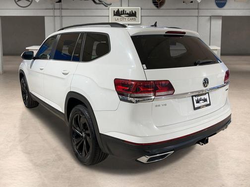 2022 Volkswagen Atlas 3.6L SE w/Technology
