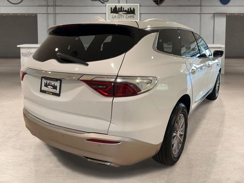 2022 Buick Enclave FWD Essence