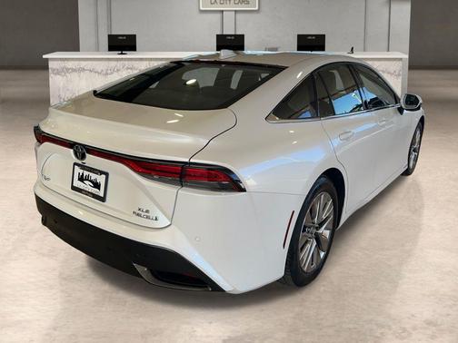 2023 Toyota Mirai Base