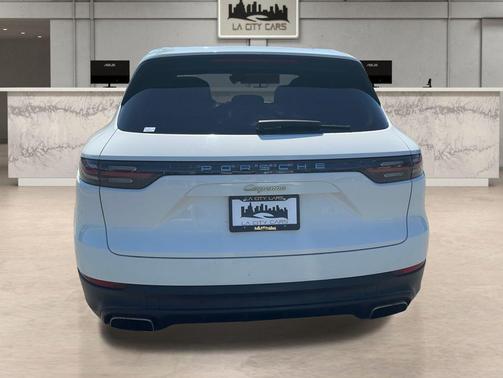 2022 Porsche Cayenne Platinum Edition