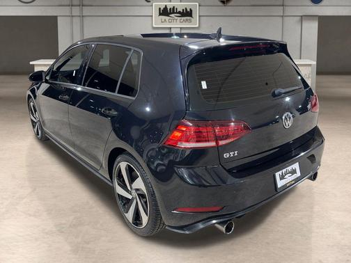 2018 Volkswagen Golf GTI 2.0T S 4-Door