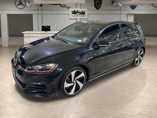 2018 Volkswagen Golf GTI 2.0T S 4-Door