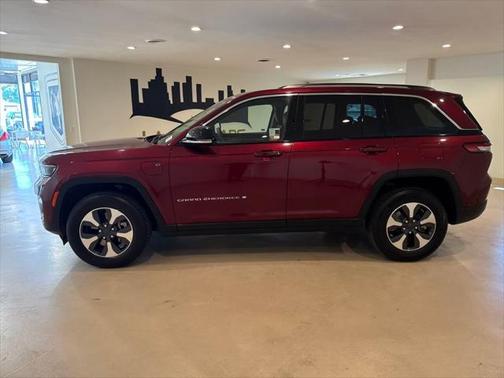 2023 Jeep Grand Cherokee 4xe Base