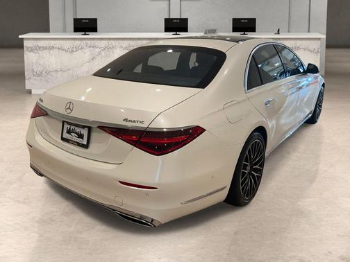 2023 Mercedes-Benz S-Class 4MATIC