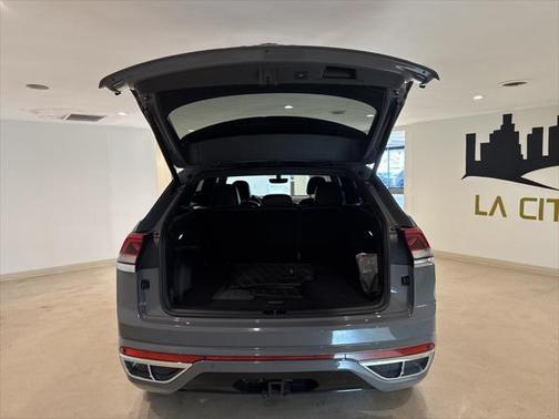 2021 Volkswagen Atlas Cross Sport 3.6L V6 SE w/Technology R-Line