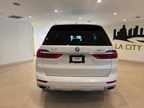 2022 BMW X7 xDrive40i