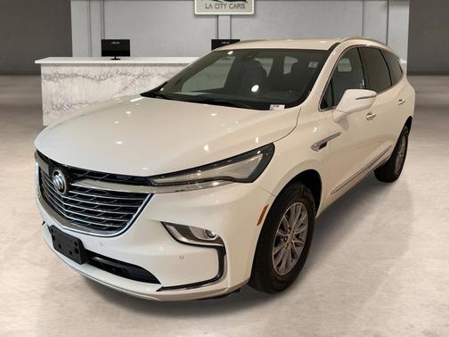 2023 Buick Enclave Essence FWD