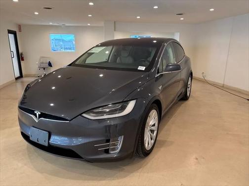 2016 Tesla Model X 90D