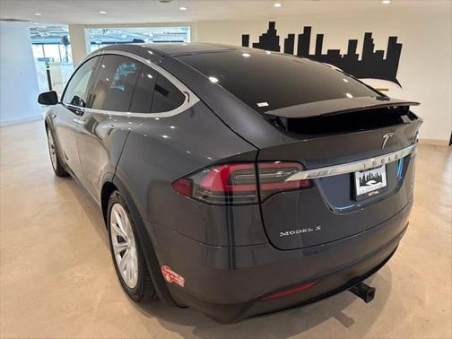 2016 Tesla Model X 90D