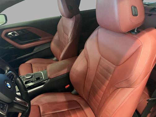 2024 BMW M240 i