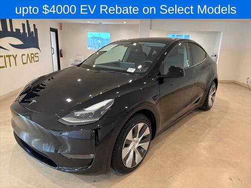 2023 Tesla Model Y Long Range Dual Motor All-Wheel Drive