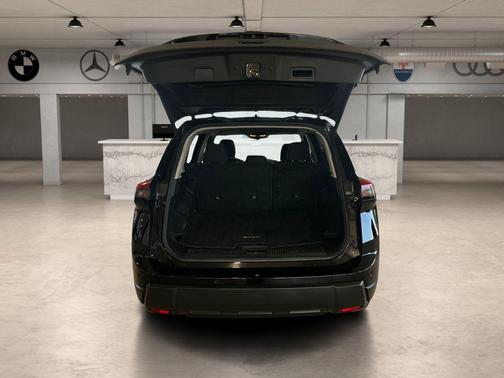 Super Black 2025 Nissan Rogue SV