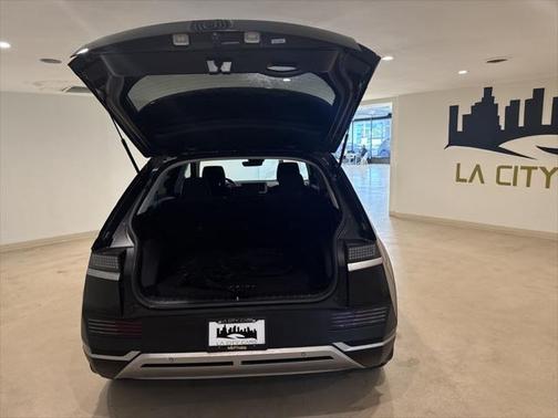 2023 Hyundai IONIQ 5 SE