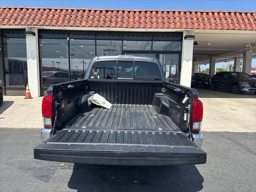 2020 Toyota Tacoma SR5