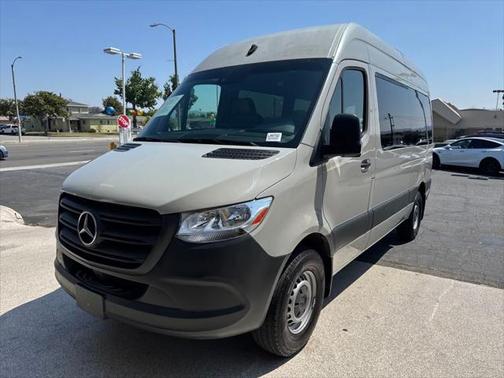 2021 Mercedes-Benz Sprinter 2500 Standard Roof