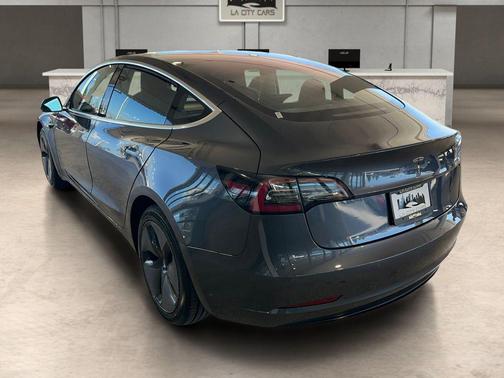 2018 Tesla Model 3 Standard