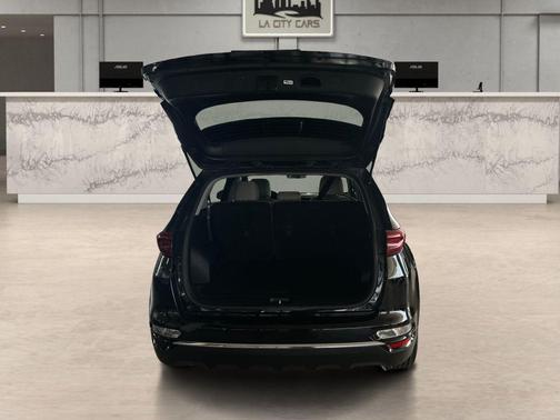 Black Cherry 2022 Kia Sportage LX