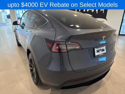 2023 Tesla Model Y Long Range Dual Motor All-Wheel Drive