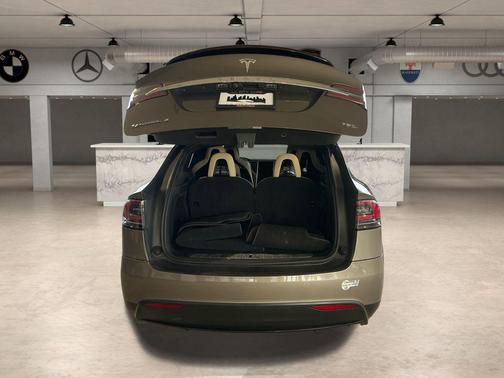 2016 Tesla Model X 75D