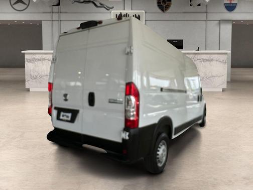Bright White Clearcoat 2024 RAM ProMaster 2500 Tradesman