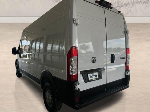 Bright White Clearcoat 2024 RAM ProMaster 2500 Tradesman