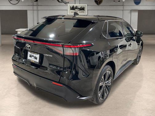 2023 Toyota bZ4X Limited