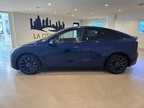 2022 Tesla Model Y Performance Dual Motor All-Wheel Drive