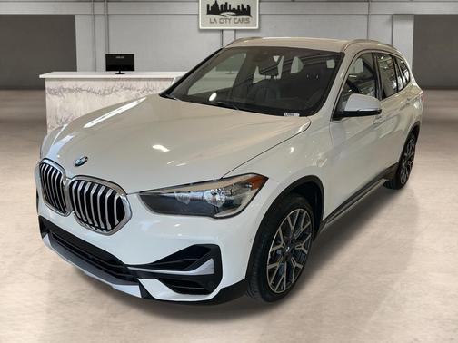 2022 BMW X1 sDrive28i