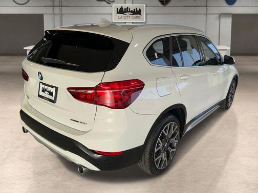 2022 BMW X1 sDrive28i