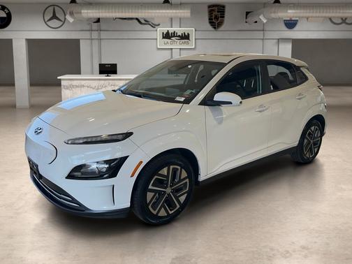 2022 Hyundai KONA EV SEL