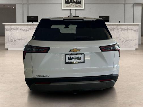 Summit White 2026 Chevrolet Equinox 1LT