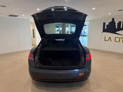2020 Tesla Model S Long Range