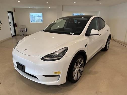 2021 Tesla Model Y Long Range Dual Motor All-Wheel Drive