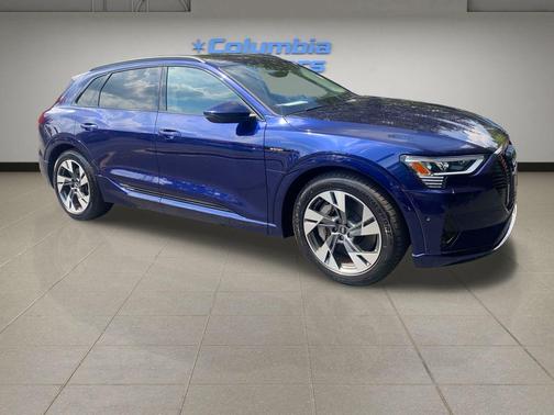 2021 Audi e-tron Premium