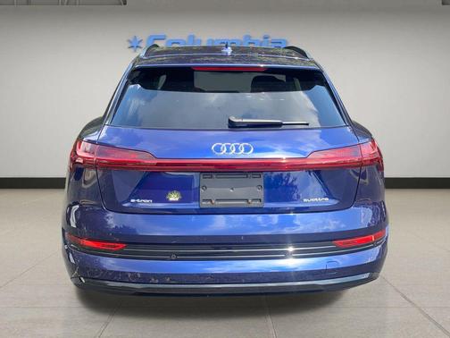 2021 Audi e-tron Premium