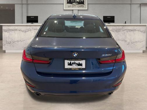 2022 BMW 330 330i