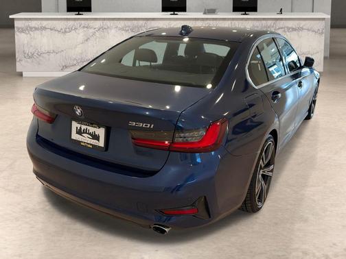 2022 BMW 330 330i