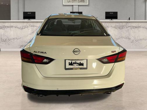 2024 Nissan Altima SR FWD