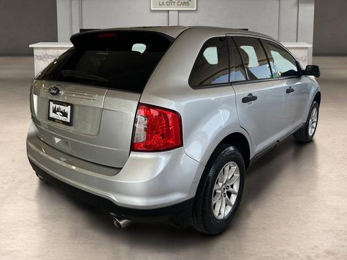 Ingot Silver 2014 Ford Edge SE