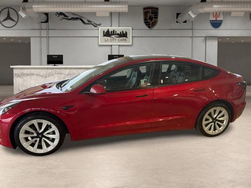 2023 Tesla Model 3 Standard Range