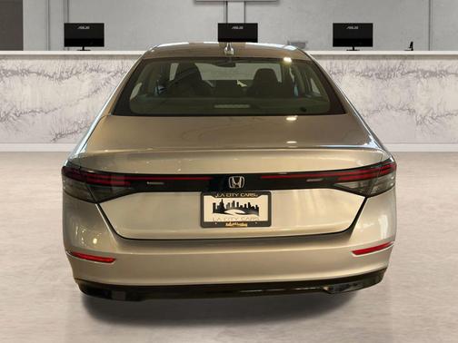 2023 Honda Accord LX 1.5T