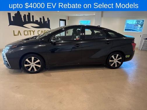 2018 Toyota Mirai Base