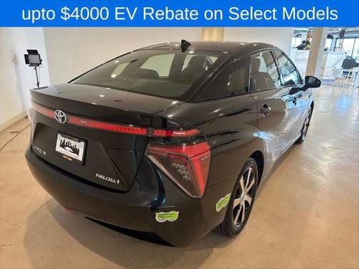 2018 Toyota Mirai Base