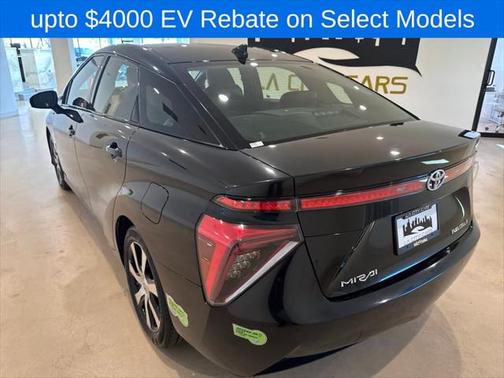 2018 Toyota Mirai Base