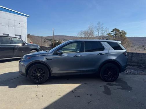 2021 Land Rover Discovery Sport SE