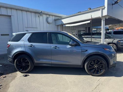 2021 Land Rover Discovery Sport SE