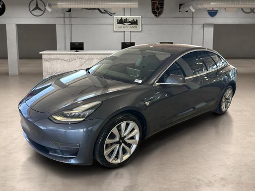 Gray 2018 Tesla Model 3 Long Range