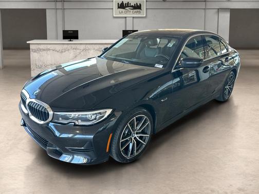 Black Sapphire Metallic 2022 BMW 330e Base